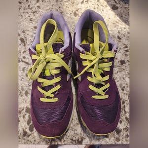 Nike Sneakers 2 pairs!!! 500 and 574 woman 8.5